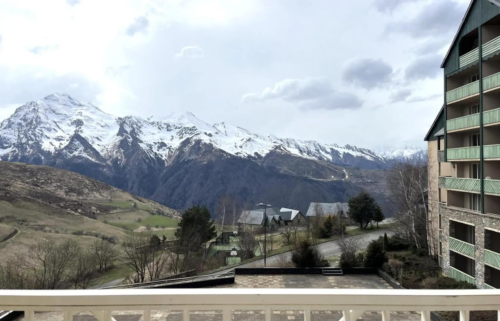 Residence Balcons Du Soleil 1 - T3/8Pers Balcons Du Soleil 30-Peyresourde Mae-4644 Germ France